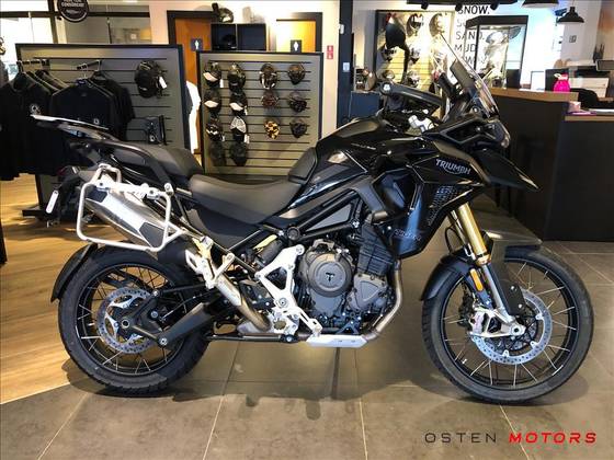 TRIUMPH TIGER 1200 BLACK EDITION 